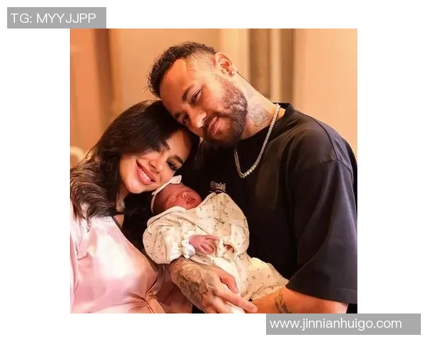 内马尔与13年前白血病球迷重逢感人瞬间再现温暖回忆